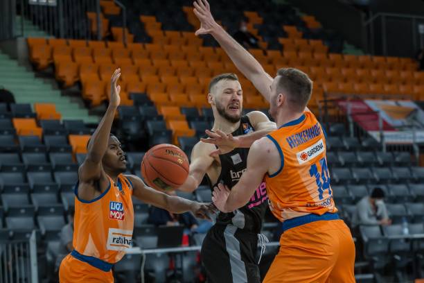 失利相比 失利相比