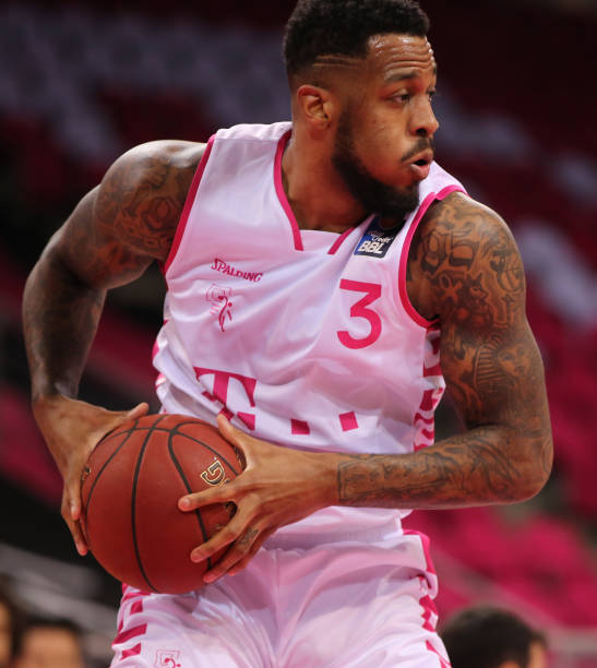 正在成为一 正在成为一